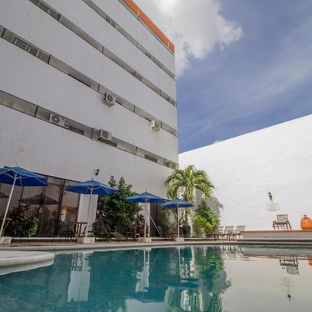 Hotel Ambassador เมริดา ภายนอก รูปภาพ